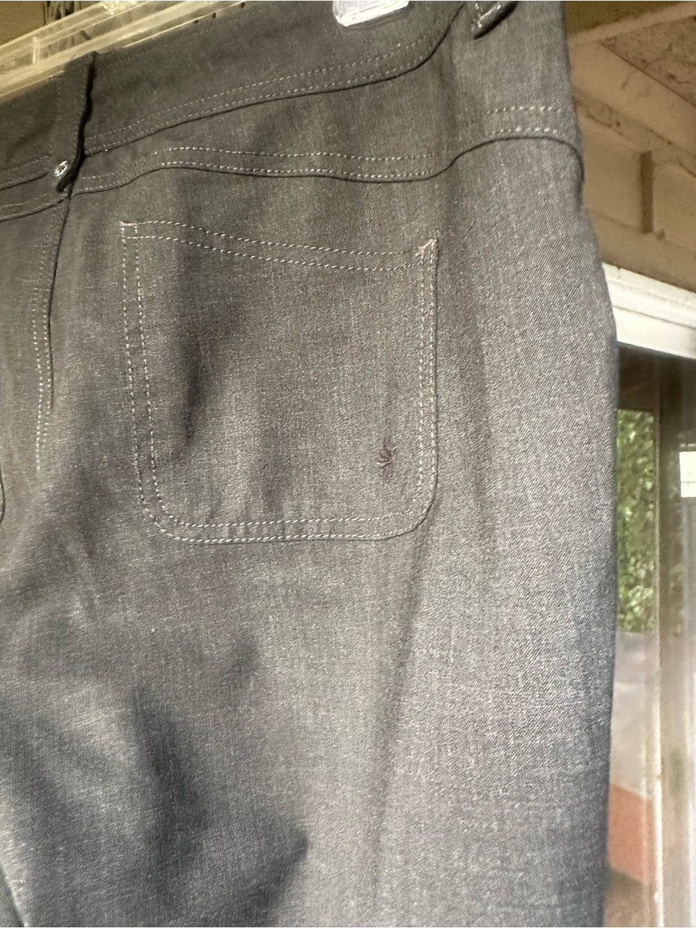 Athleta Women's Duster Cargo Pants in a charcoal gray - Picture 4 of 9